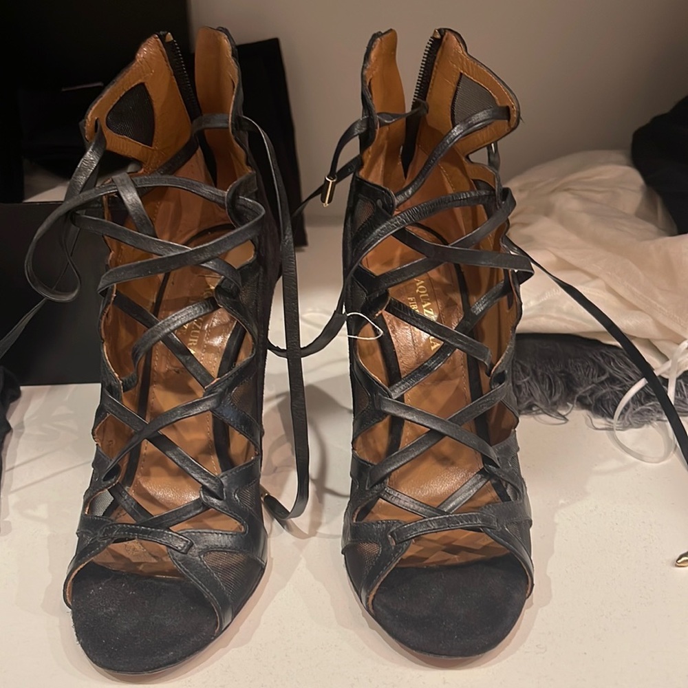 Aquazzura black suede lace up heels size 35 1/2